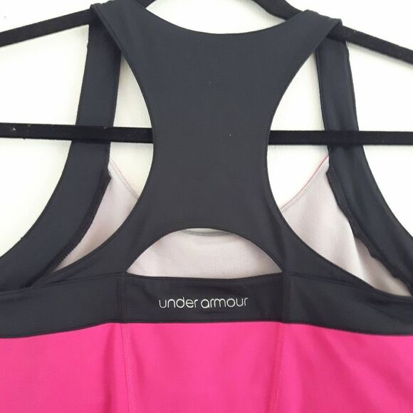 2/$35 Under ARMOUR Athletic Racer Back Top Size S - Picture 3 of 8